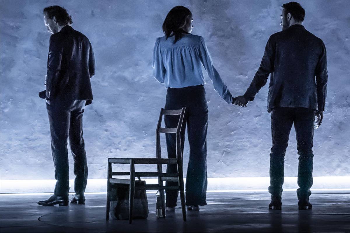 betrayal-broadway-manhattan-nyc-courtesy-aka__large